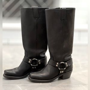 Frye Harness Boot Women’s Size 7 1/2 Black